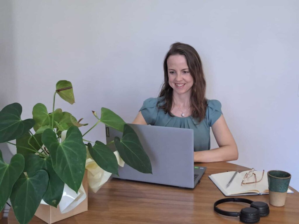 Acompanhamento psicológico especializado em pacientes oncológicos, cuidados paliativos e luto e perdas. Terapia online e presencial.